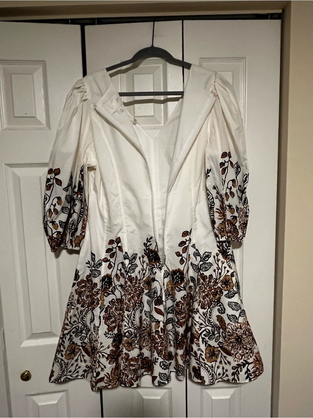 Lilly Pulitzer White Mini Dress with Tan and Black Floral Print - Picture 7 of 7